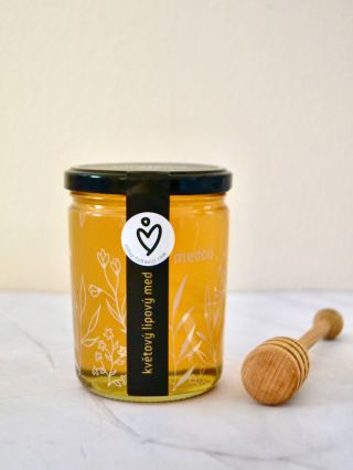 ✨ Doplnili jsme zásoby našich oblíbených medů od @medoo_silesia 🍯 Nově na e-shopu najdete kromě klasických balení i menší...